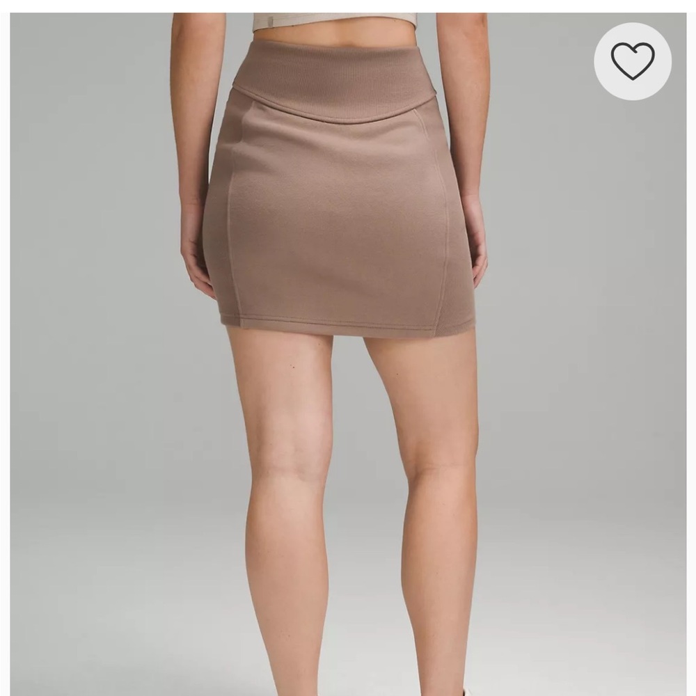 NWT-Lululemon Scuba High-Rise Mini Skirt - Picture 3 of 7
